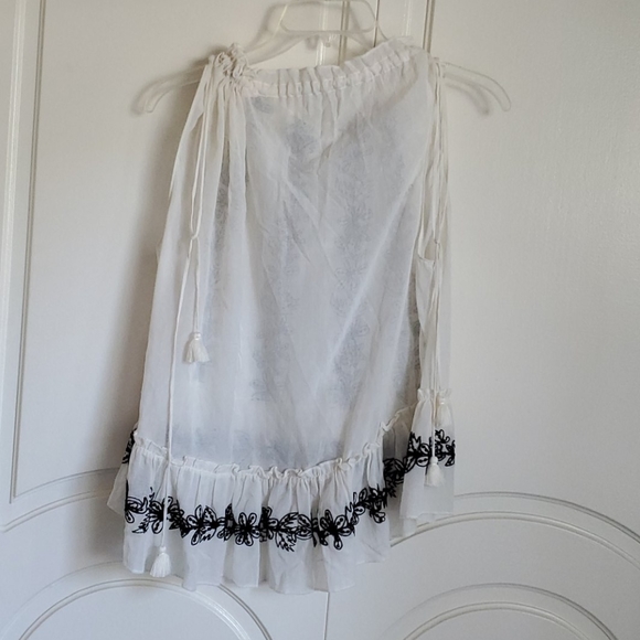 Light blouse - Picture 3 of 3